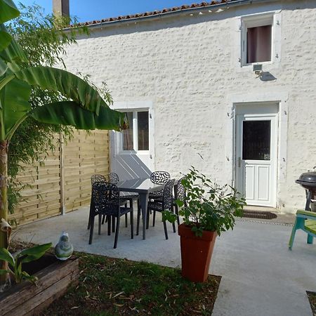 Contre Vents Et Marais Villa Vix  Rom bilde